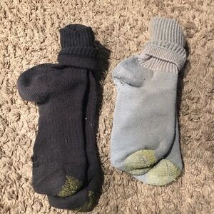 Two pair well used gold toe dress/work socks large